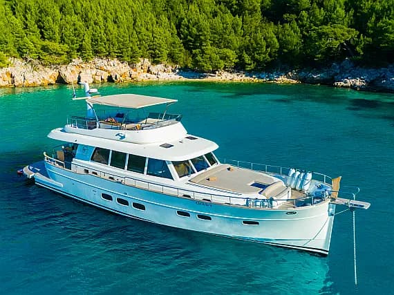 Motoryacht in Dubrovnik / ACI Marina Dubrovnik - Photo 1