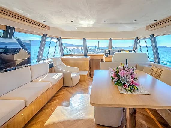 Motoryacht in Dubrovnik / ACI Marina Dubrovnik - Photo 3