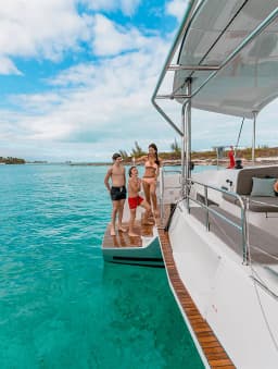 Lagoon 42 in Paros port thumbnail 10