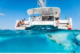 Lagoon 42 in Paros port thumbnail 11