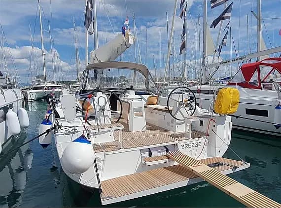 Oceanis 37.1 in Split / ACI Marina Split - image 1