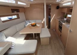 Oceanis 37.1 in Split / ACI Marina Split thumbnail 15