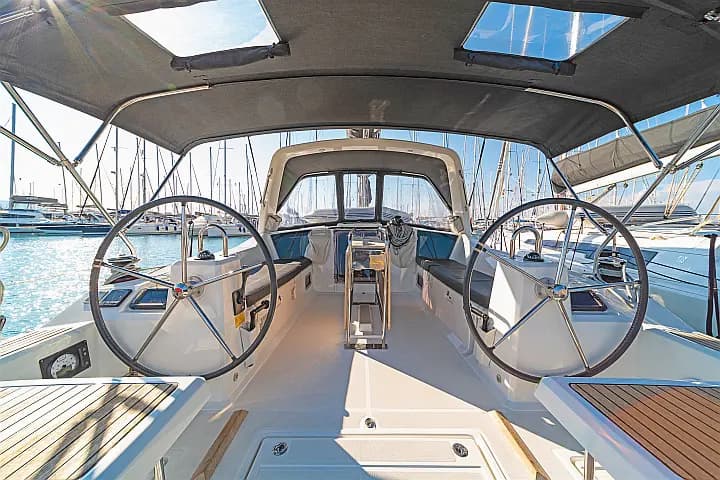Oceanis 41.1 in Lefkada / D-Marin Marina Lefkas - Photo 5