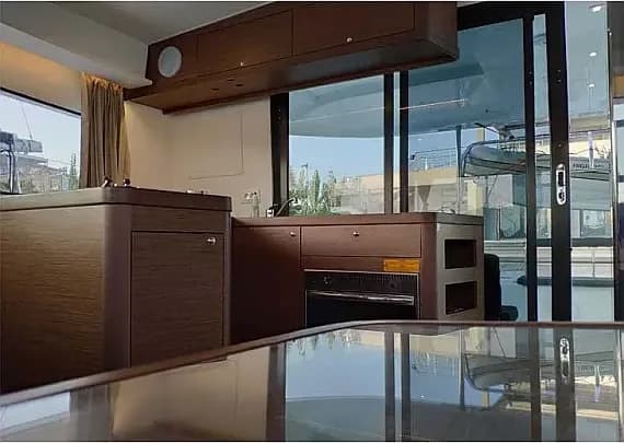 Lagoon 42 in Athens / Alimos Marina - Photo 3