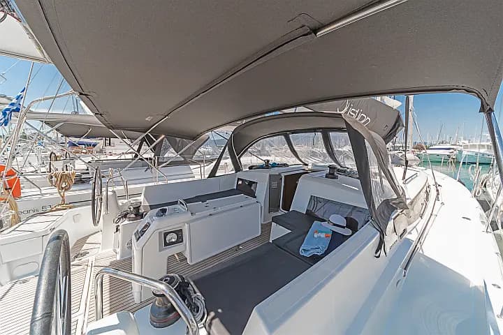 Sun Odyssey 490 in Corfu / Gouvia / D-Marin Marina Gouvia - Photo 4
