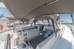 Sun Odyssey 490 in Corfu / Gouvia / D-Marin Marina Gouvia thumbnail 3