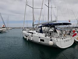 Oceanis 46.1 in Vibo Marina thumbnail 8