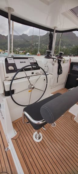 Lagoon 42 in Eden Island / Mahe, Victoria / Eden Island Marina thumbnail 27