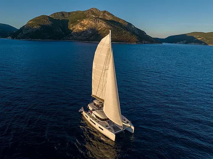 Lagoon 51 in Lefkada / Port of Lefkas - Photo 3