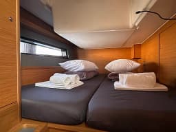 Dufour 41 in Athens / Alimos Marina thumbnail 16