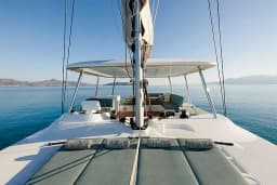 Lagoon 55 in Athens / Alimos Marina thumbnail 9