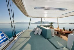 Lagoon 55 in Athens / Alimos Marina thumbnail 10