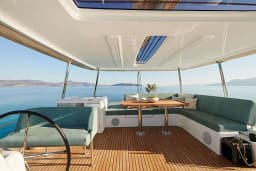 Lagoon 55 in Athens / Alimos Marina thumbnail 18