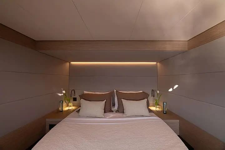 Lagoon 55 in Athens / Alimos Marina - Photo 5