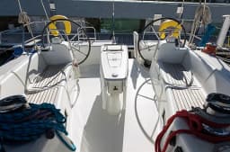 Oceanis 50 in Lefkada / D-Marin Marina Lefkas thumbnail 7