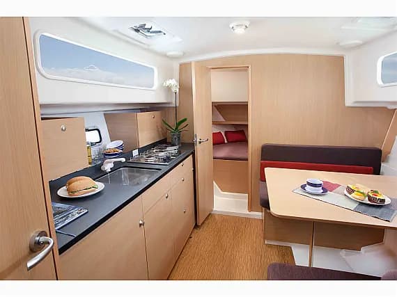 Delphia Escape 800 in Motala Harbour - Photo 3