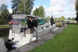 Delphia Escape 800 in Motala Harbour thumbnail 6