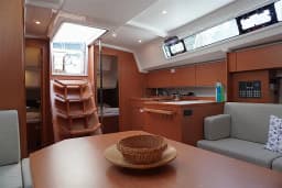 Bavaria C42 in Fethiye / Marina Imbat thumbnail 9