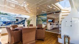 Ferretti 880 in Seget Donji / Marina Baotić thumbnail 14