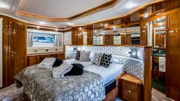 Ferretti 880 in Seget Donji / Marina Baotić thumbnail 18