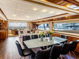 Ferretti 880 in Seget Donji / Marina Baotić thumbnail 2