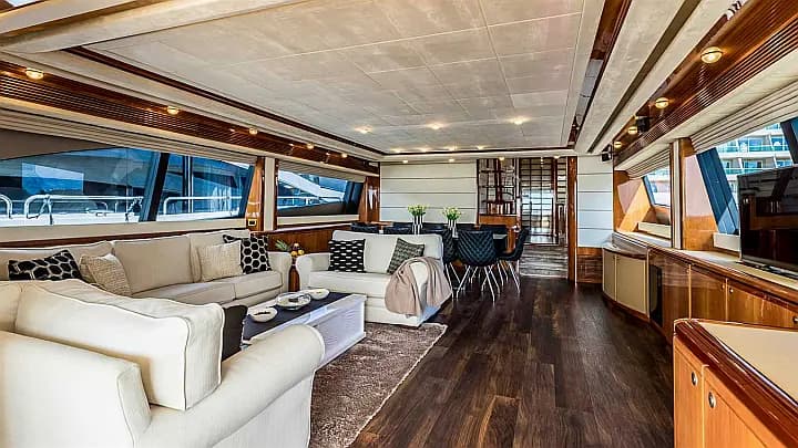 Ferretti 880 in Seget Donji / Marina Baotić - Photo 5