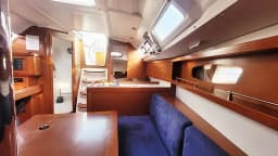 Oceanis 31 in Saint-Quay-Portrieux / Port d'Armor thumbnail 16