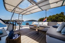 Sunreef 50 in Kaštel Gomilica / Marina Kaštela thumbnail 80