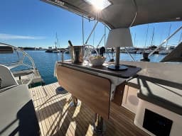 Bavaria C38 in Zadar / Marina Zadar thumbnail 4