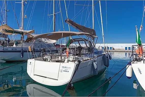 Sun Odyssey 349 in Sicily / Capo d'Orlando Marina - Photo 1
