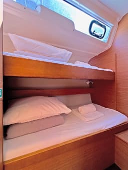 Dufour 430 in Preveza Main Port thumbnail 5