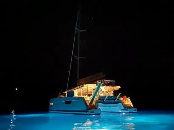 Astréa 42 in Lefkada / Port of Lefkas - Photo 4