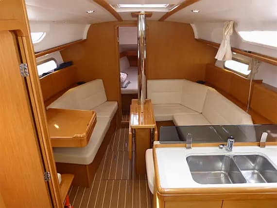 Sun Odyssey 36i in Fethiye / Ece Marina - Photo 3
