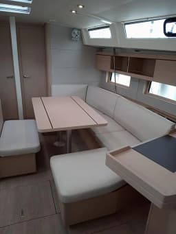 Oceanis 46.1 in Sicily / Furnari / Marina Portorosa thumbnail 16