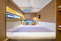 Lagoon 38 in Marseille / Corbieres Port thumbnail 6