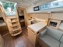 Bavaria C38 in Fethiye / Yes Marina thumbnail 21