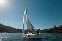 Bavaria C38 in Fethiye / Yes Marina thumbnail 8