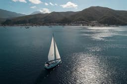 Bavaria C38 in Fethiye / Yes Marina thumbnail 9