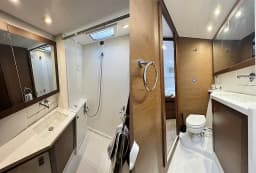 Lagoon 450 Sport in Lefkada / Port of Lefkas thumbnail 10