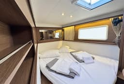 Lagoon 450 Sport in Lefkada / Port of Lefkas thumbnail 3