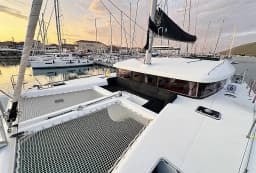 Lagoon 450 Sport in Lefkada / Port of Lefkas thumbnail 9