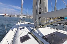 Sun Odyssey 490 in Lavrion Main Port thumbnail 10