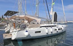 Sun Odyssey 490 in Lavrion Main Port thumbnail 11