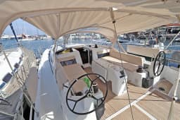 Sun Odyssey 490 in Lavrion Main Port thumbnail 7