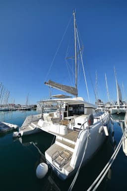 Lagoon 42 in Sukošan / D-Marin Dalmacija Marina thumbnail 32