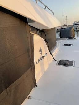 Lagoon 42 in Athens / Alimos Marina thumbnail 15