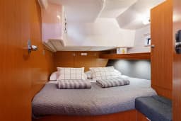 Bavaria Cruiser 46 in Rhodes New Marina thumbnail 11