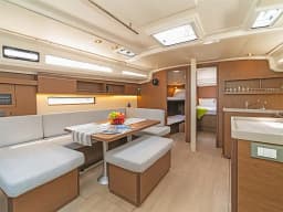 Oceanis 40.1 in Athens / Alimos Marina thumbnail 2