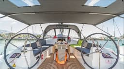 Oceanis 40.1 in Athens / Alimos Marina thumbnail 6