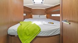 Oceanis 40.1 in Athens / Alimos Marina thumbnail 8